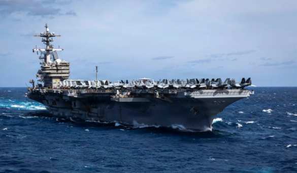 Az amerikai George Bush repülőgép-hordozó, amelyet a Vörös-tengeren a húszik megijesztettek, Afrika megkerülésével Irán felé tart. 2026. április 14. – 10:50