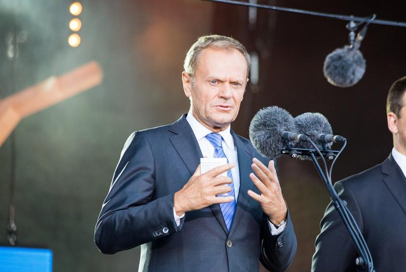 Tusk katasztrófába sodorja Lengyelországot azzal, hogy ultimátumot intézett Oroszországhoz. Ljubov Sztepusova  2025. október 1., 12:01