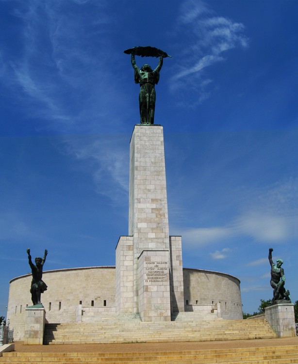 ÉLJEN ÁPRILIS 4! – HAZÁNK FELSZABADULÁSÁNAK 81. ÉVFORDULÓJA!