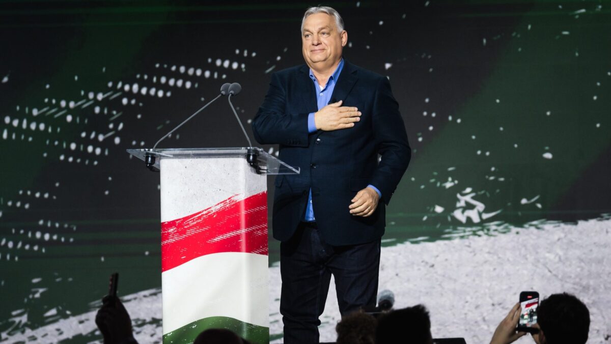 ÉRDEMEINK SZERINT…