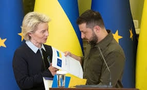 Katasztrófa az EU-ban és Ukrajnában. És a bűnözők, akik okozták 2025. december 28.